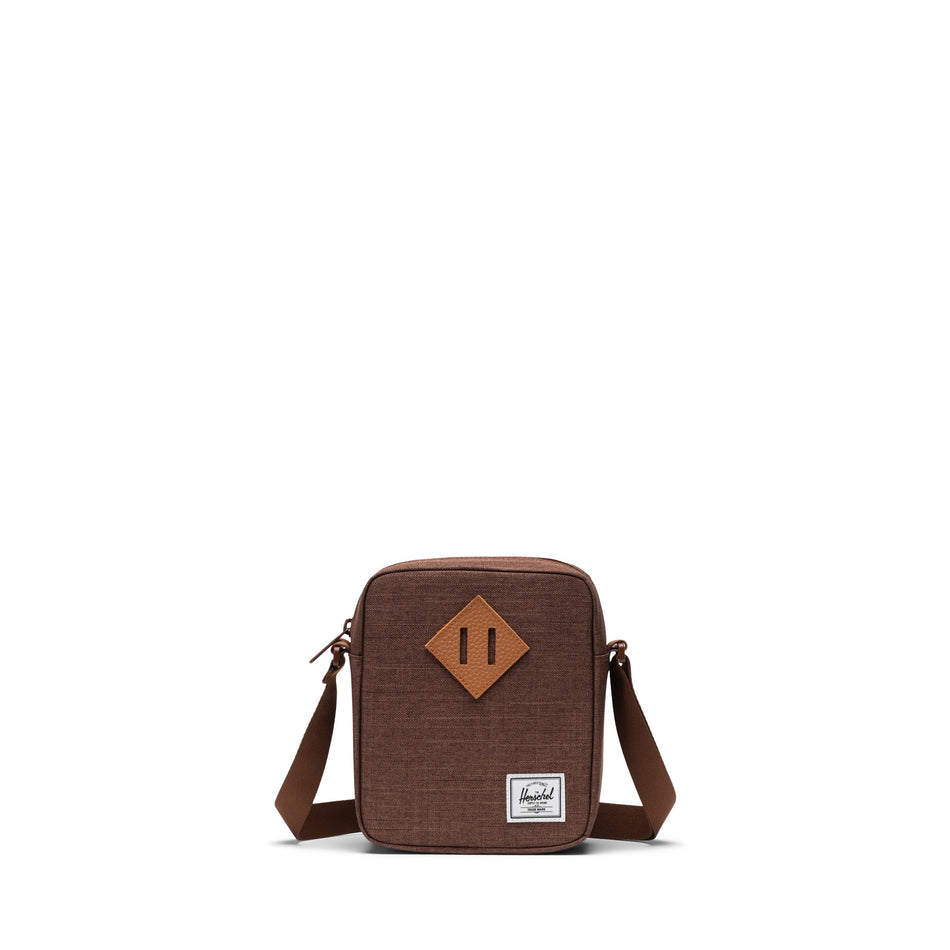 Valokuva tuotteesta Olkalaukku Heritage Crossbody Potting Soil Crosshatch Herschel, kuuluu tuoteryhmään Laukut kukkarot.