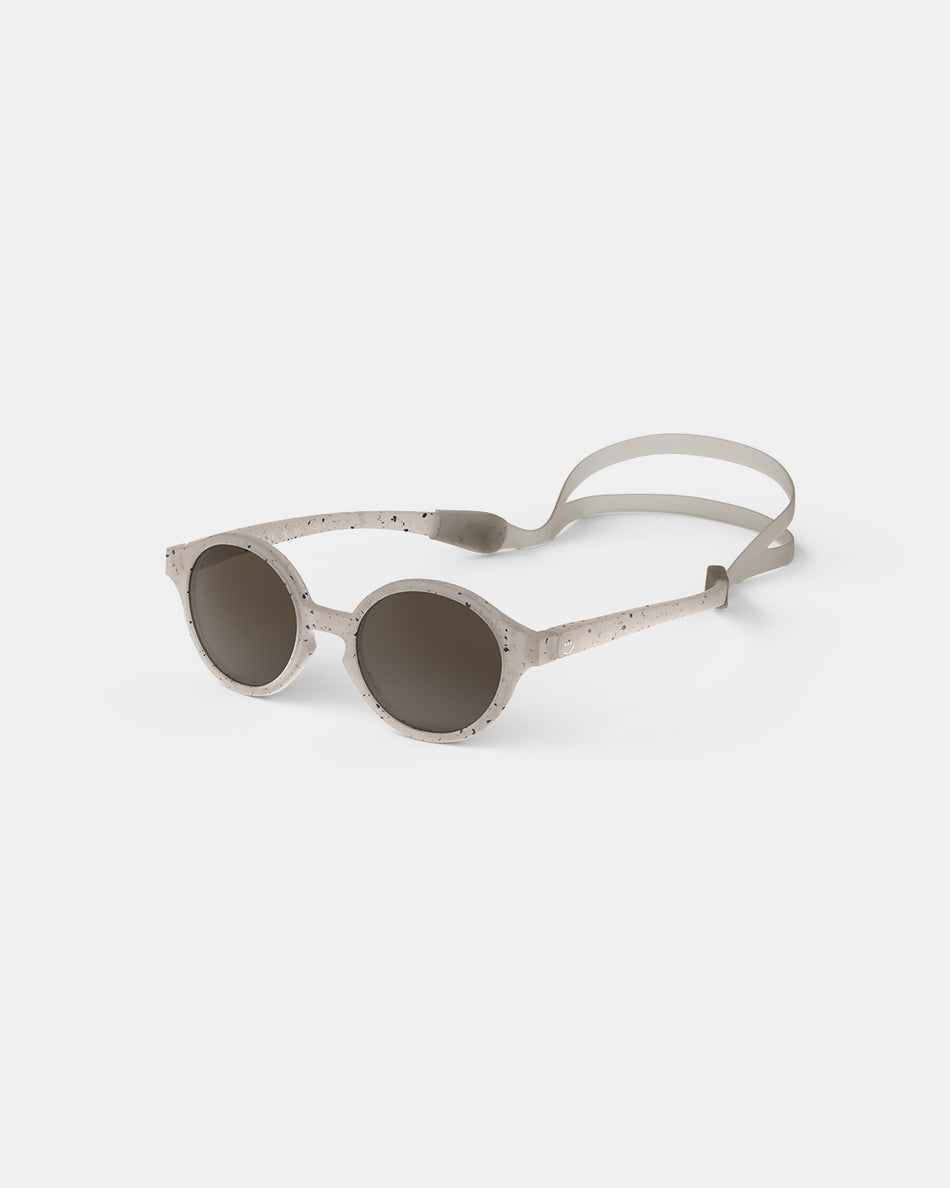 Valokuva tuotteesta Aurinkolasit Izipizi Baby Ceramic Beige, kuuluu tuoteryhmään Aurinkolasit lukulasit.