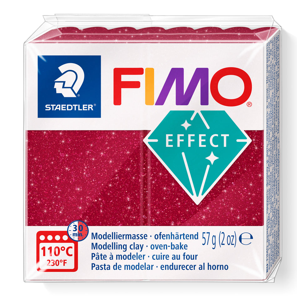 Valokuva tuotteesta Muovailumassa Fimo Effect 202 galaxy punainen, kuuluu tuoteryhmään Askartelutarvikkeet.