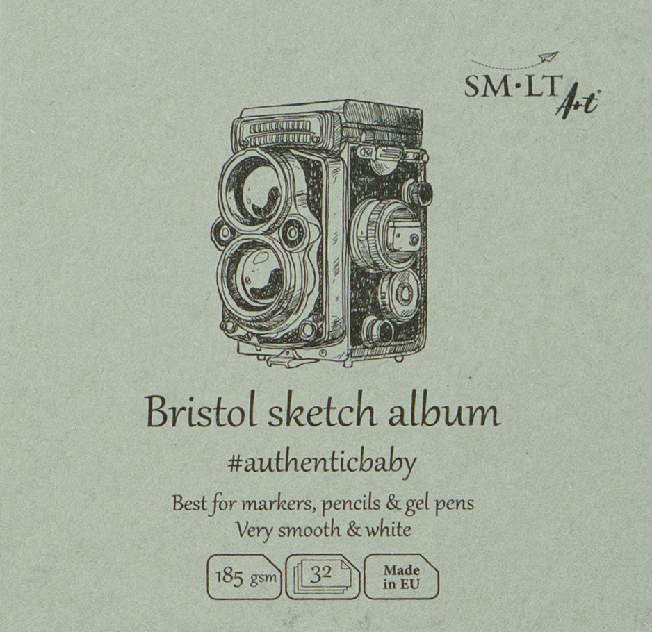 Valokuva tuotteesta Luonnoskirja 9 x 9 cm Bristol SMLT Baby book, kuuluu tuoteryhmään Taidetarvikkeet.