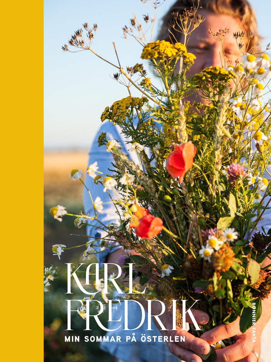 Valokuva kirjasta Karl Fredrik Gustafsson Karl Fredrik. Min sommar på Österlen, kuuluu tuoteryhmään Ruots harrasteet taide.