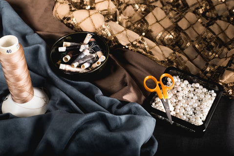 Sakset koruompeluun 10 cm Classic Fiskars