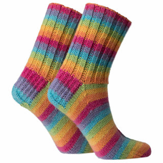 Lanka Novita 7 Veljestä Raita 100 g 980 sateenkaari