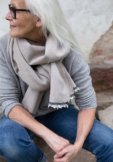 Huivi Lapuan Kankurit Viiru kaneli 100% merinovillaa