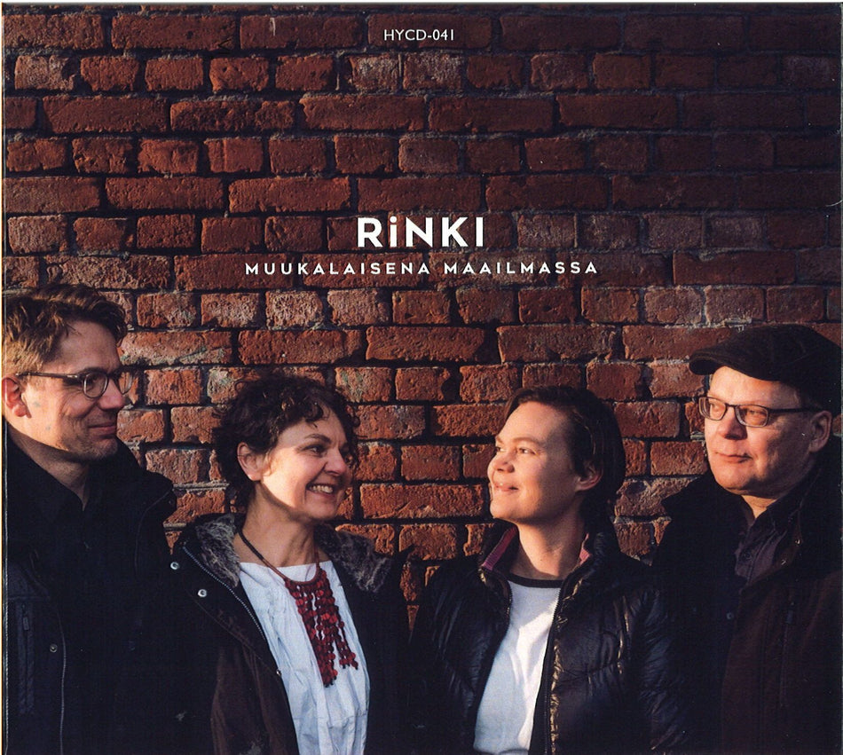 Valokuva kirjasta RiNKI Muukalaisena maailmassa, kuuluu tuoteryhmään Äänikirjat.