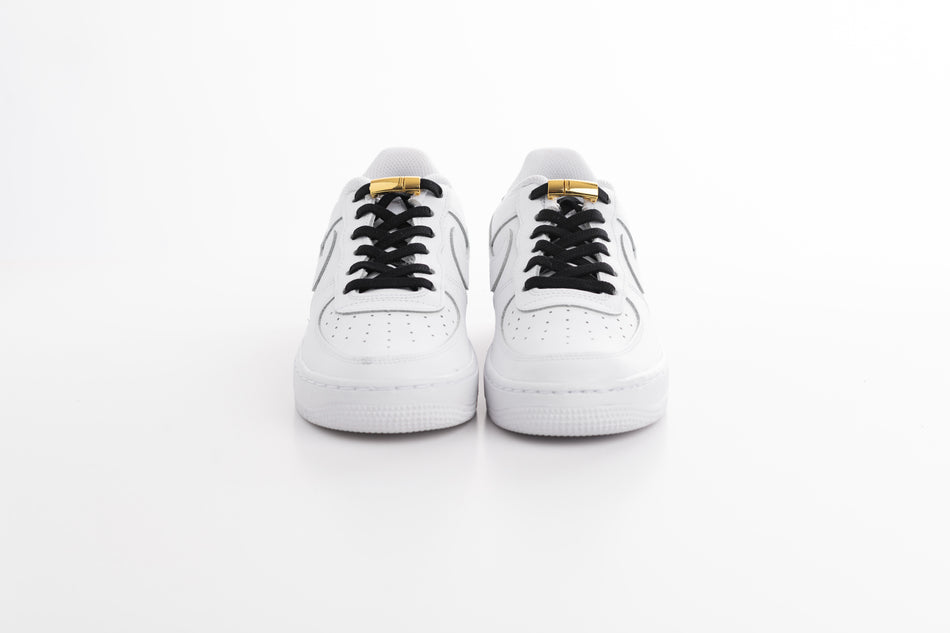 Valokuva tuotteesta Venyvät kengännauhat EEZYBEEZY, musta kulta, kuuluu tuoteryhmään Asut asusteet.