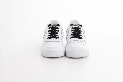 Venyvät kengännauhat EEZYBEEZY, musta-hopea