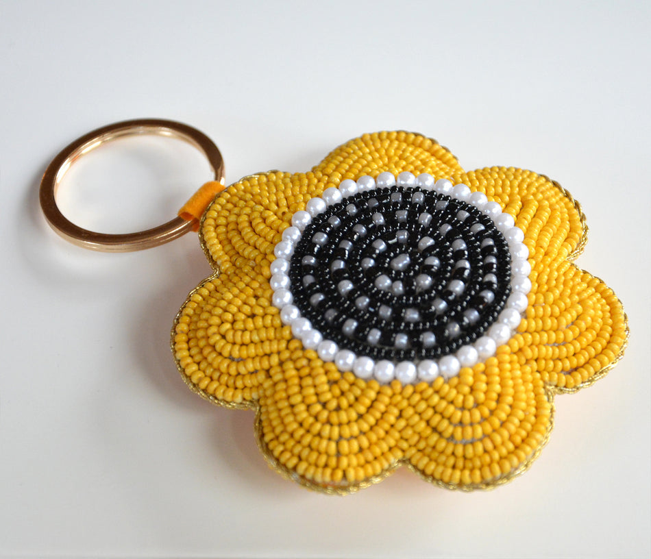 Valokuva tuotteesta Avaimenperä Mum's Keltaorvokki, kuuluu tuoteryhmään Asut asusteet.