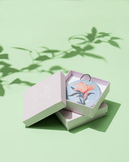 Heijastin Kajo Lily of Love Light Blue