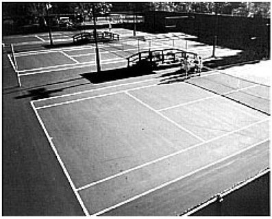 RT 97-10450  Tenniskentät