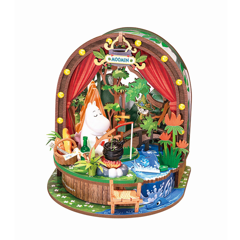 Valokuva tuotteesta Rolife Dollhouse, Moomintroll's Forest Camp 3D, kuuluu tuoteryhmään Sesonkituotteet.