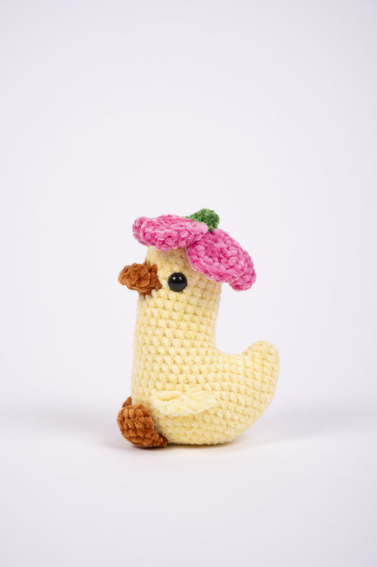 Valokuva tuotteesta Virkkaussetti amigurumi Quacky ankka DMC, kuuluu tuoteryhmään Käsityötarvikkeet.