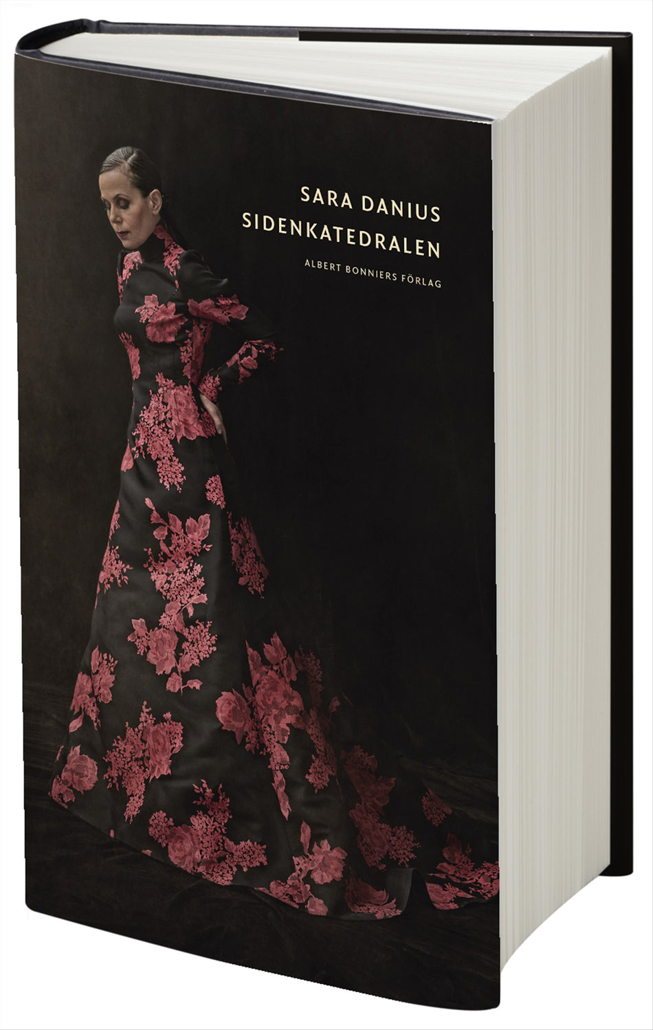 Valokuva kirjasta Sara Danius Sidenkatedralen : och andra texter, kuuluu tuoteryhmään Ruots muu tieto.