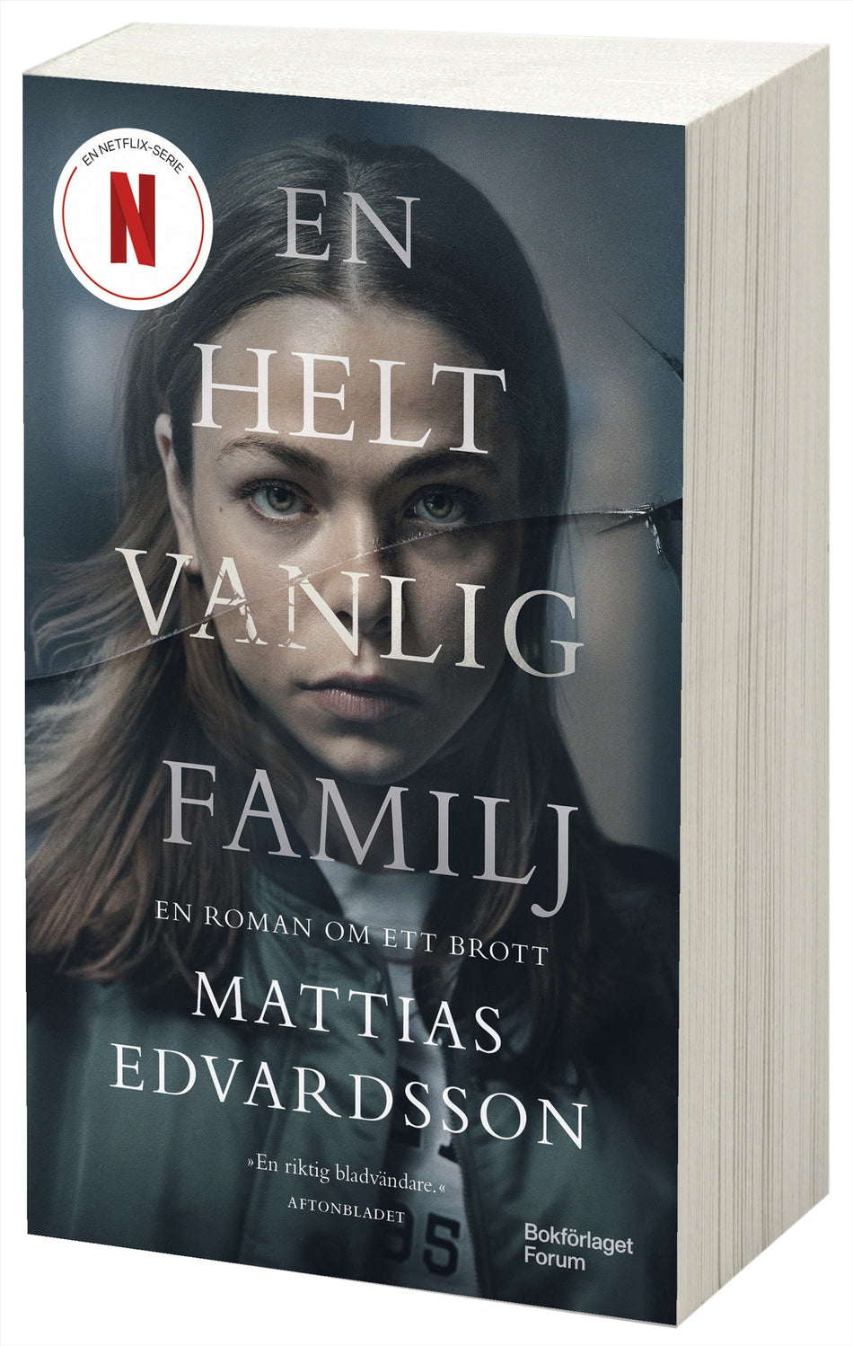 Valokuva kirjasta Mattias Edvardsson En helt vanlig familj, kuuluu tuoteryhmään Ruots kaunokirjat.