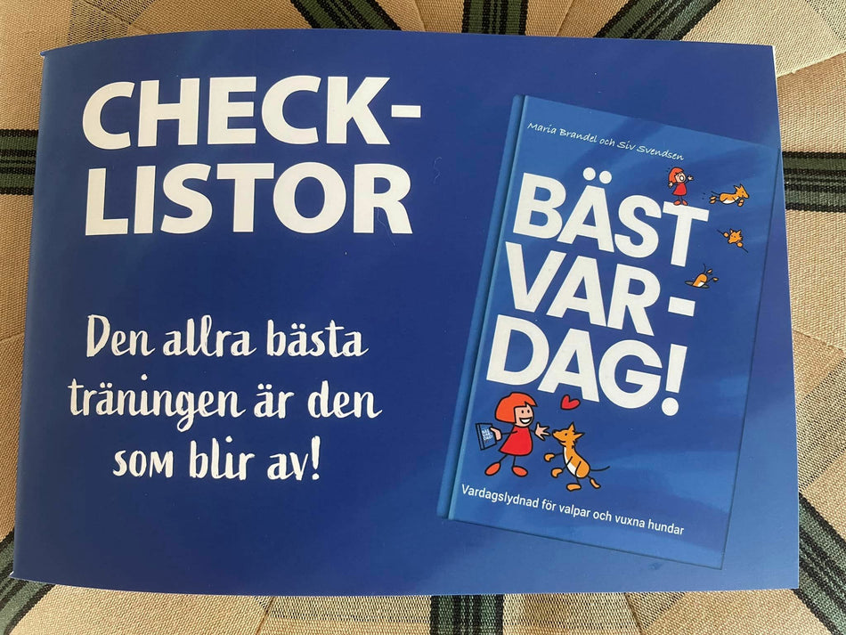 Valokuva kirjasta Maria Brandel / Siv Svendsen Bäst Var-Dag! - Checklistor : Checklista för träning av hund, kuuluu tuoteryhmään Ruots harrasteet taide.