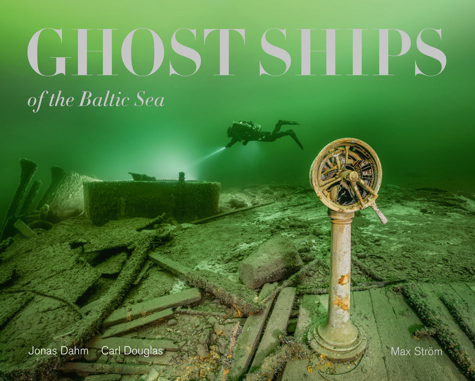 Valokuva kirjasta Carl Douglas / Jonas Dahm Ghost ships of the Baltic Sea, kuuluu tuoteryhmään Ruots harrasteet taide.