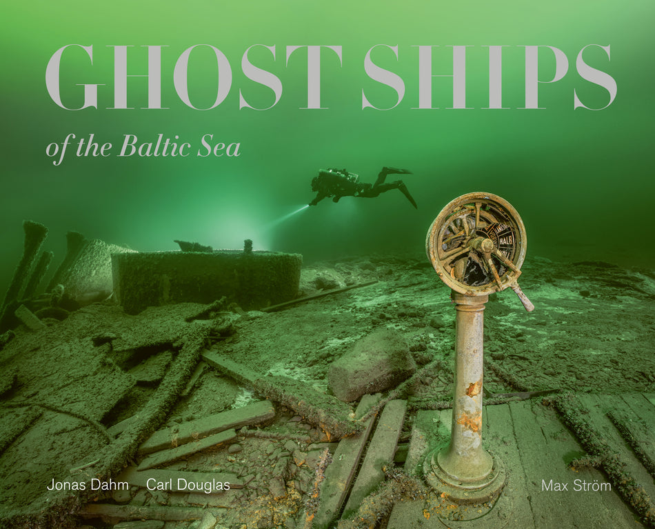 Valokuva kirjasta Jonas Dahm / Carl Douglas Ghost Ships of the Baltic Sea (limited edition), kuuluu tuoteryhmään Ruots harrasteet taide.
