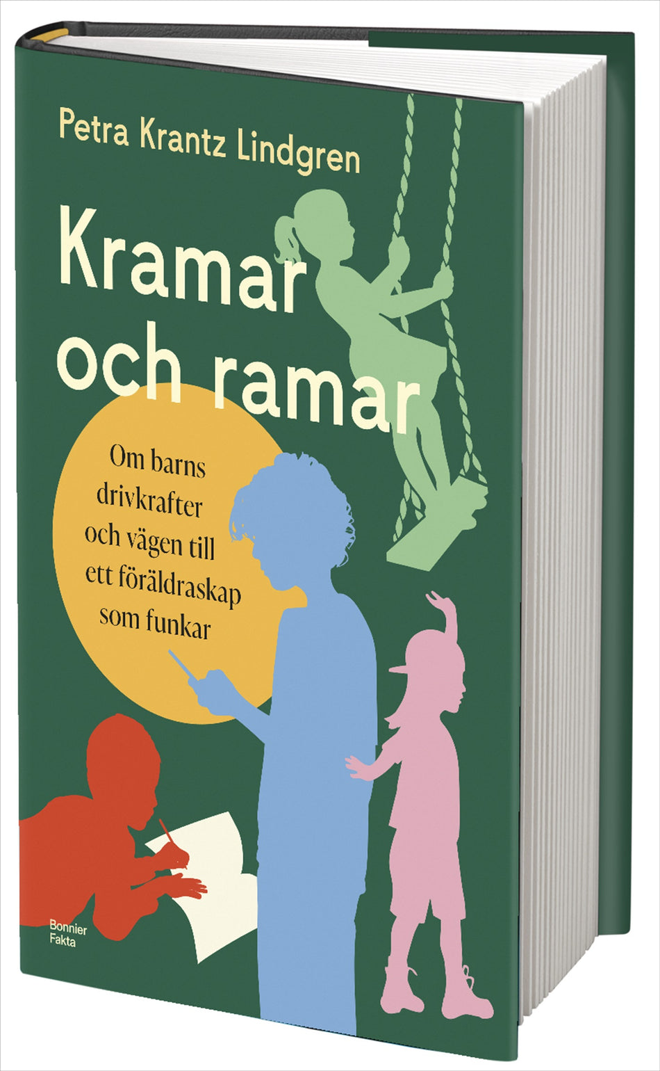 Valokuva kirjasta Petra Krantz Lindgren Kramar och ramar : om barns drivkrafter och vägen till ett föräldraskap som funkar, kuuluu tuoteryhmään Ruots muu tieto.