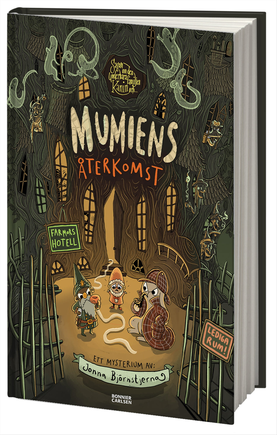 Valokuva kirjasta Jonna Björnstjerna Sagan om den underbara familjen Kanin och mumiens återkomst, kuuluu tuoteryhmään Ruots lapset nuoret ja sarjakuvat.