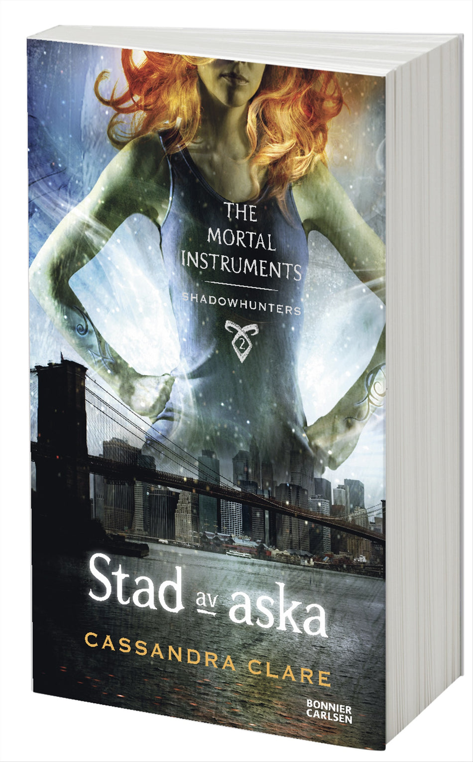 Valokuva kirjasta Cassandra Clare Stad av aska, kuuluu tuoteryhmään Ruots lapset nuoret ja sarjakuvat.
