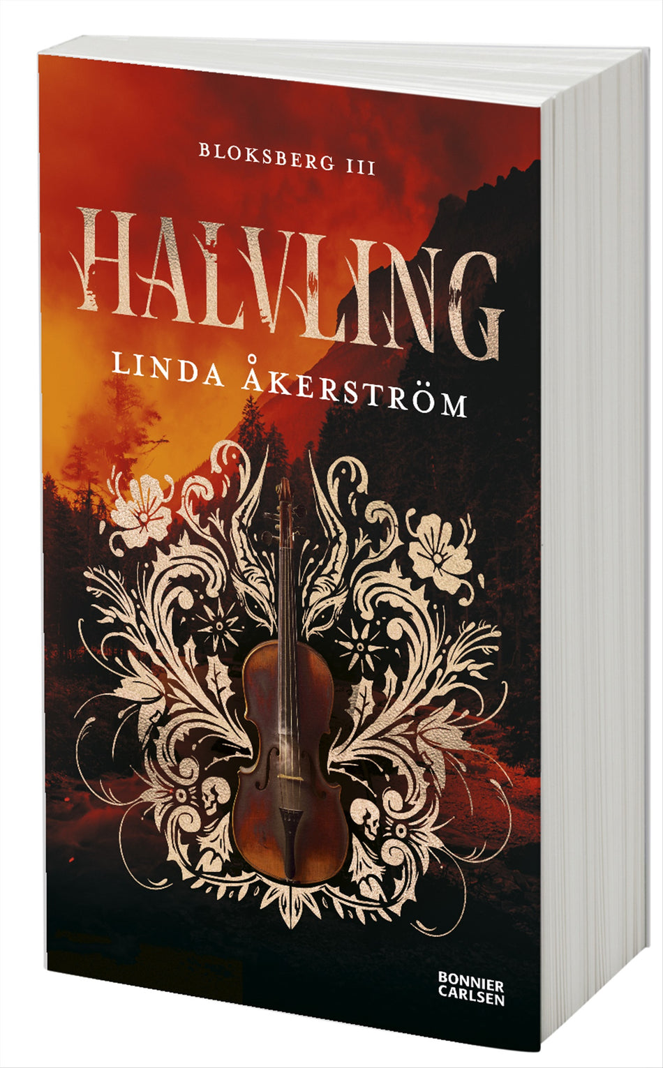 Valokuva kirjasta Linda Åkerström Halvling, kuuluu tuoteryhmään Ruots lapset nuoret ja sarjakuvat.