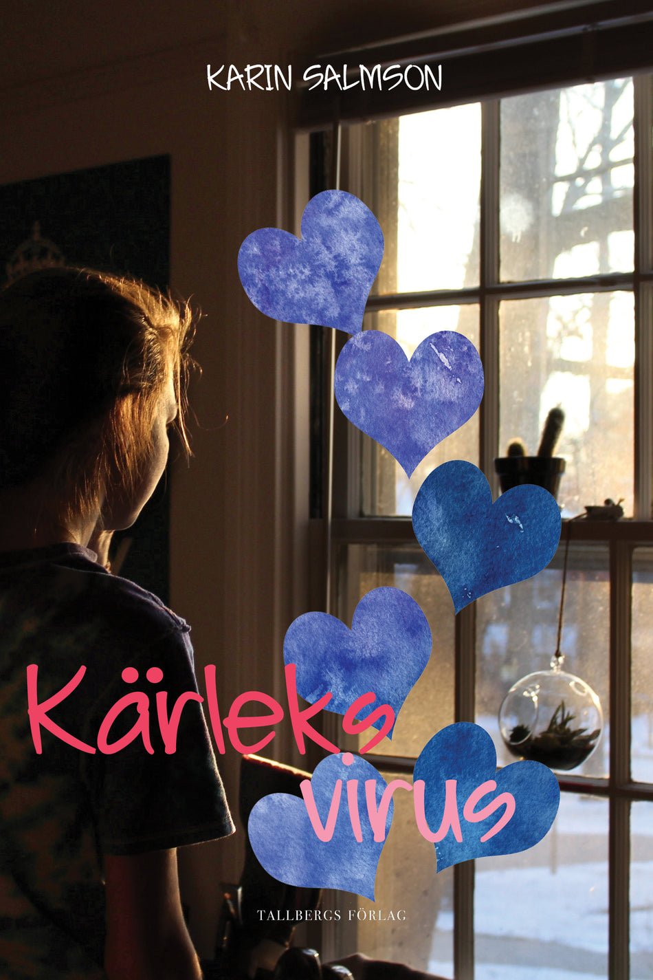 Valokuva kirjasta Karin Salmson Kärleksvirus, kuuluu tuoteryhmään Ruots lapset nuoret ja sarjakuvat.