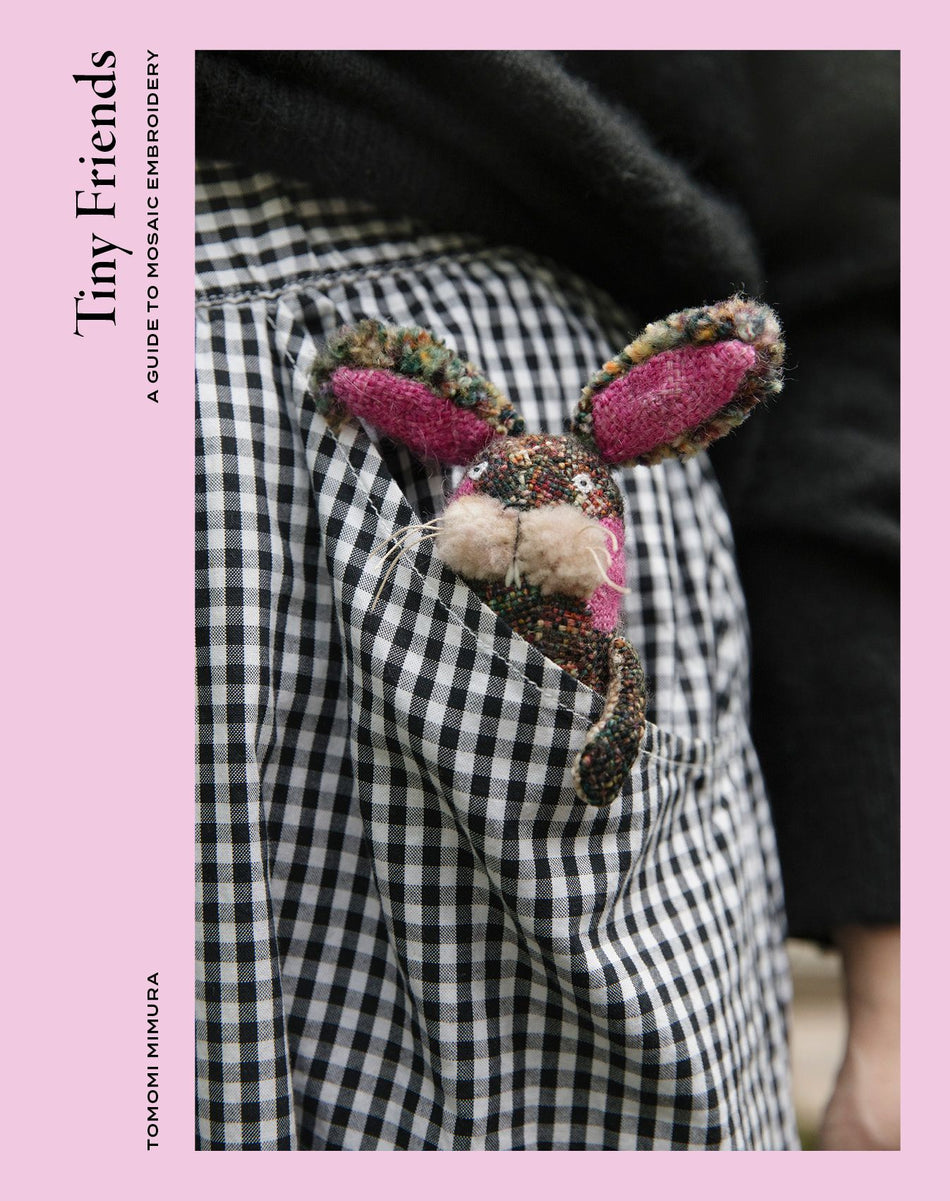 Valokuva kirjasta Tomomi Mimura Tiny Friends: A Guide to Mosaic Embroidery, kuuluu tuoteryhmään Urheilu harrasteet.