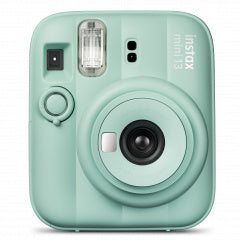 Valokuva tuotteesta Fujifilm INSTAX Mini 13 pikakamera Lagoon Green, kuuluu tuoteryhmään Valokuvaustarvikkeet.