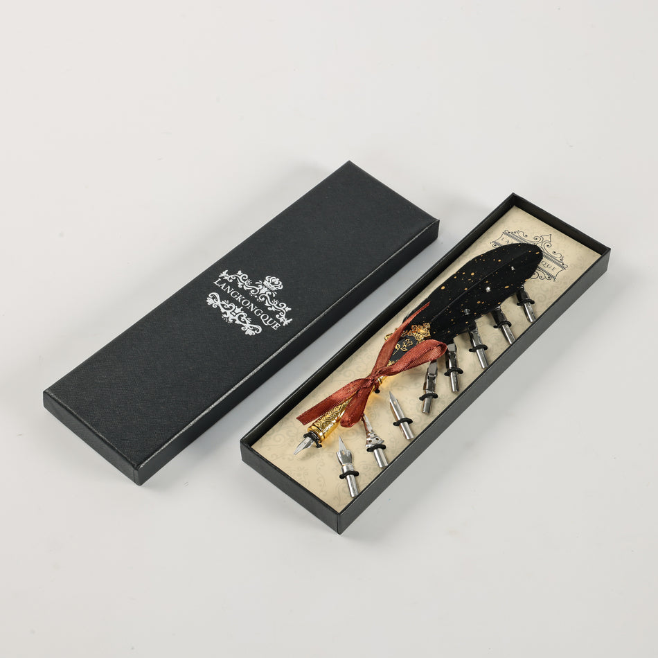 Valokuva tuotteesta Sulkakynäsetti, lajitelma, kuuluu tuoteryhmään Lahjakynät.